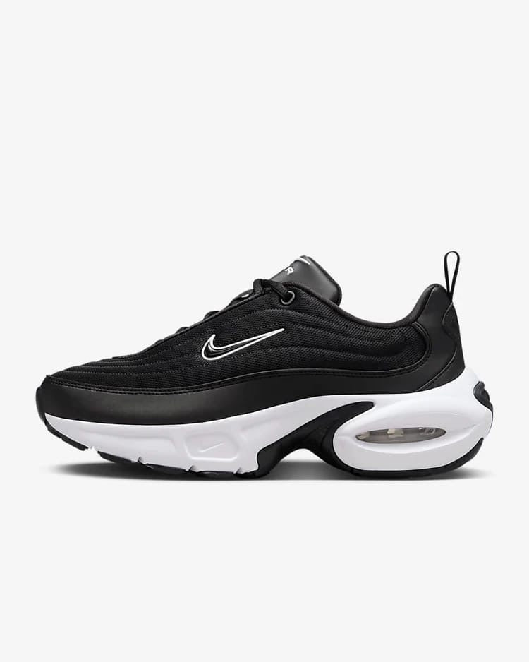 Nike portal “black and white”