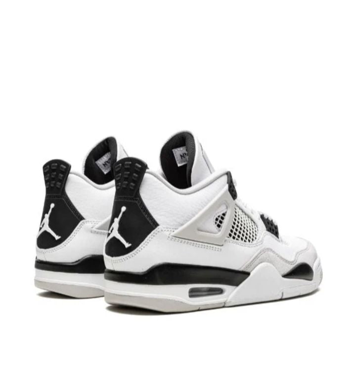 Air Jordan 4 Retro "Military Black" sneakers